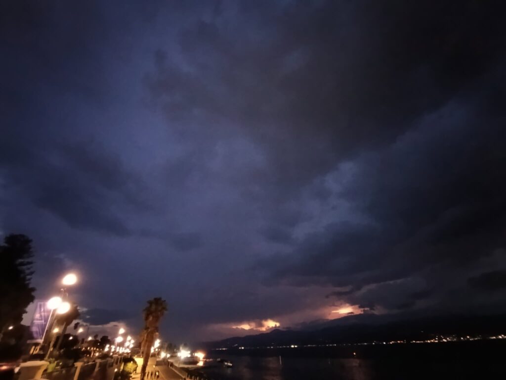 maltempo stretto messina