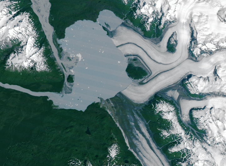nuova isola ghiacciaio alaska