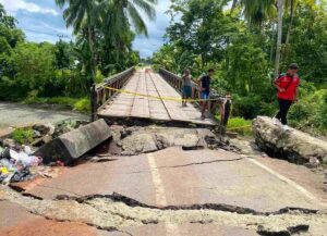 terremoto indonesia papua danni