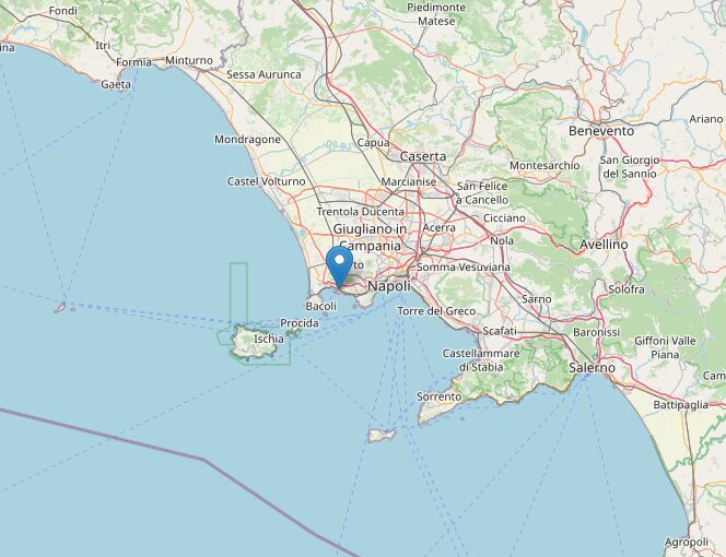 terremoto oggi campi flegrei campania napoli pozzuoli