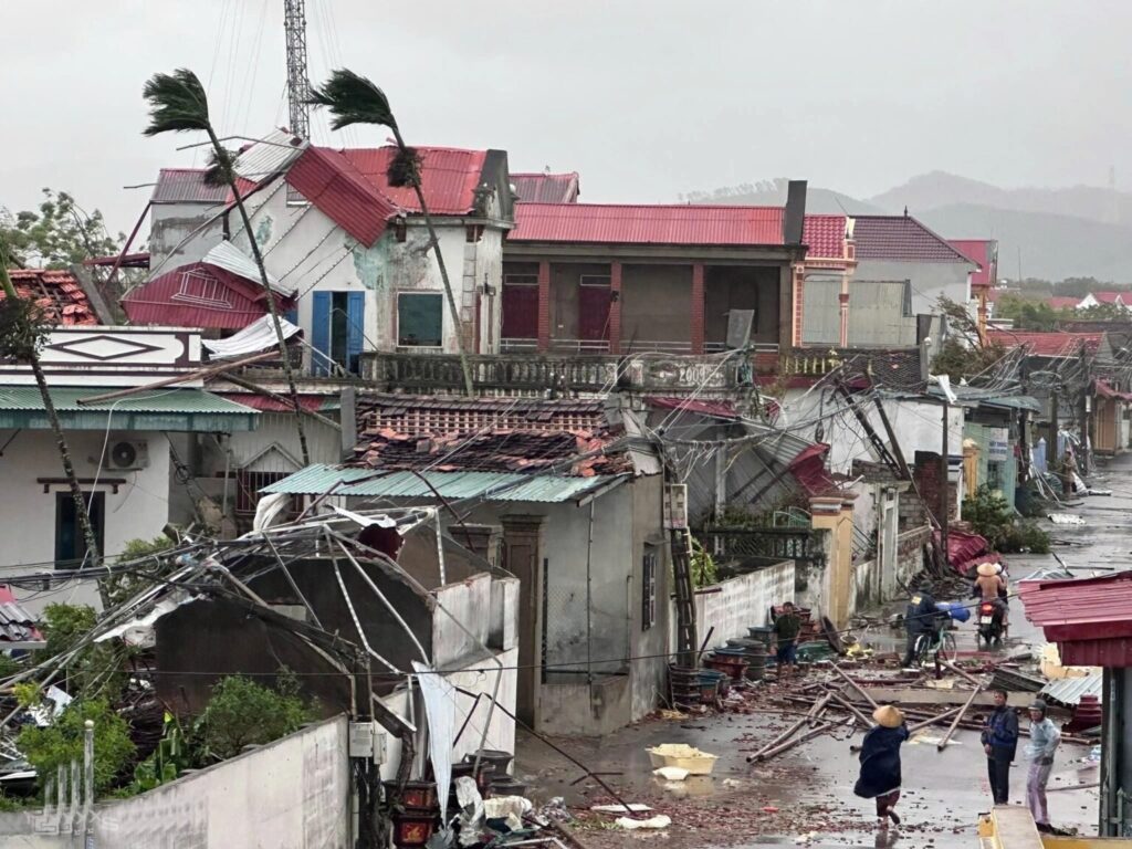 tifone bualoi vietnam