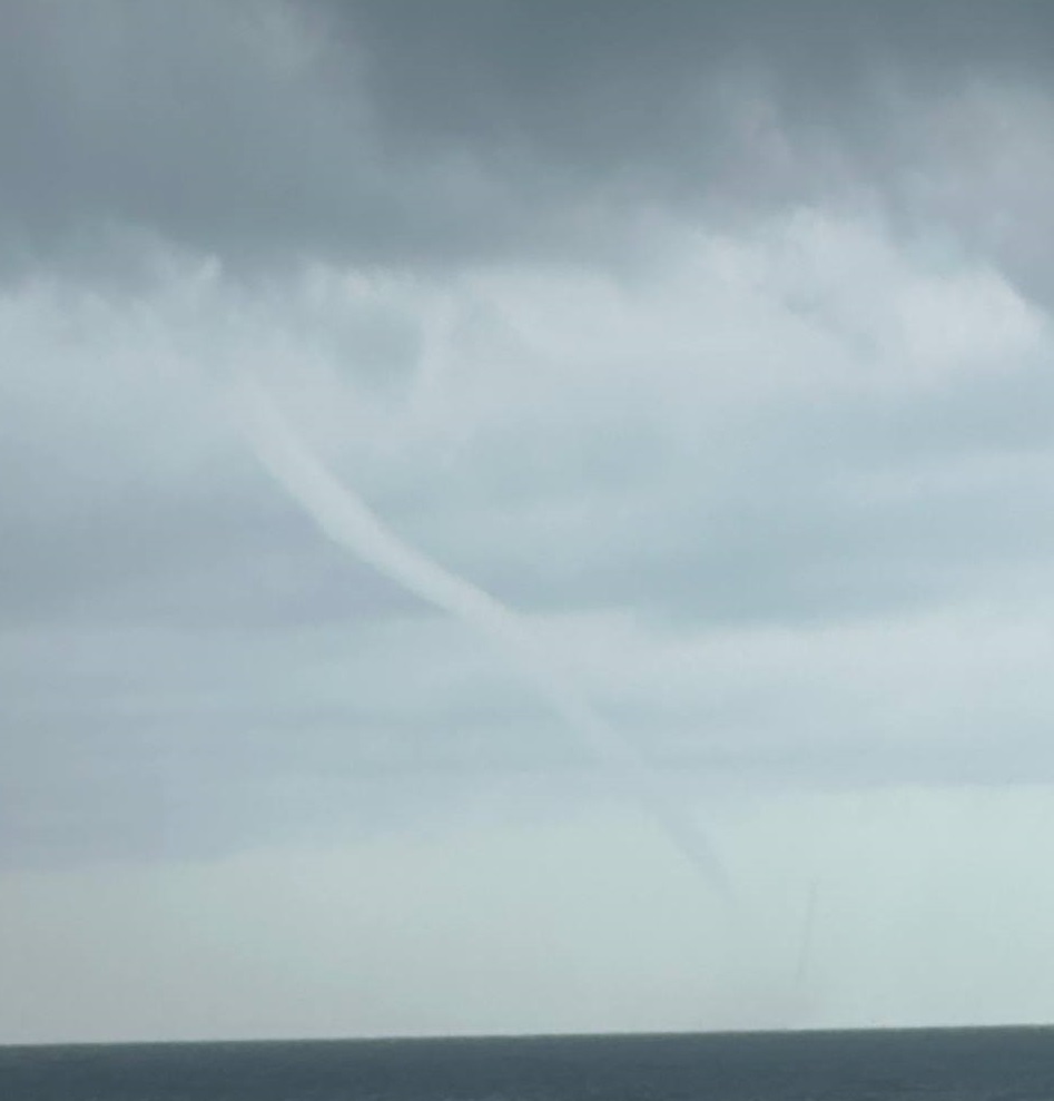 trombe marine arenzano voltri liguria maltempo