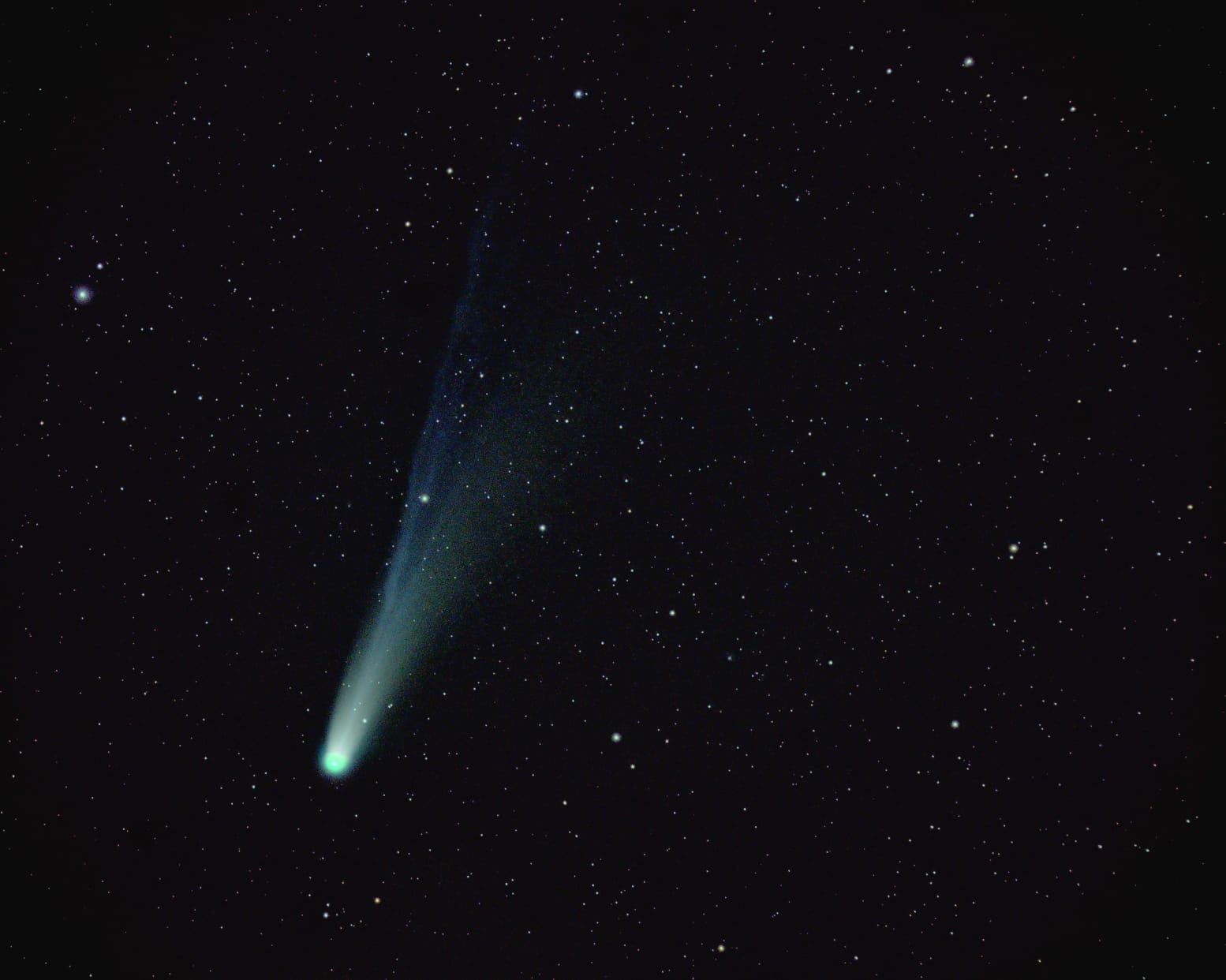 La cometa C/2025 A6 Lemmon vista dal Monte Viseggi: “catturata” dagli astrofili spezzini | FOTO