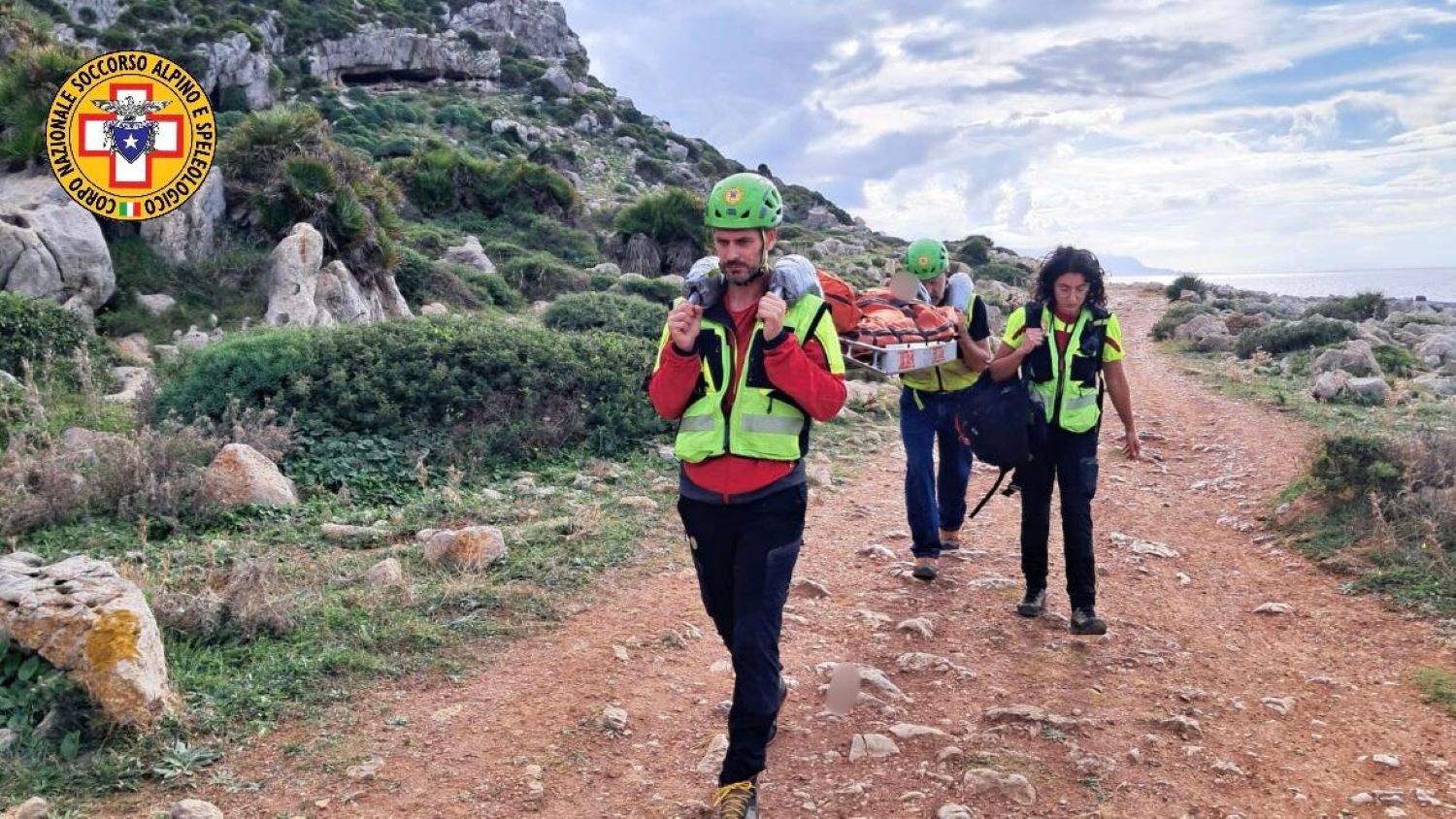 Intervento del Soccorso Alpino sulla Falesia di Salinella: ferita una donna durante un’arrampicata | FOTO