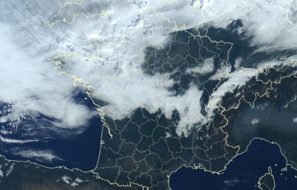 Nebbia Francia 11 ottobre