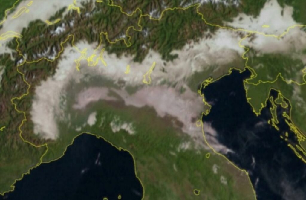 Nebbia Pianura Padana Satellite
