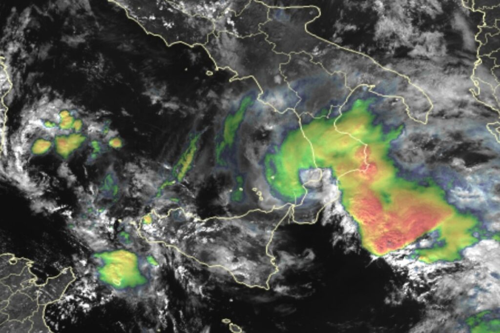 Temporali Calabria e Sicilia