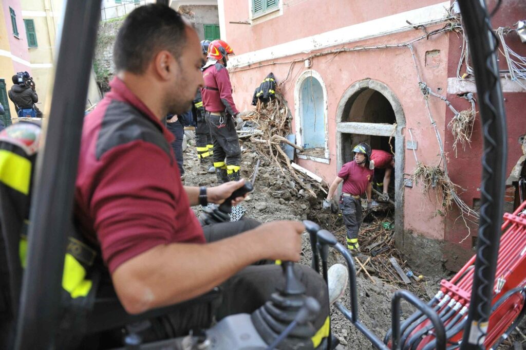 alluvione 25 ottobre 2011