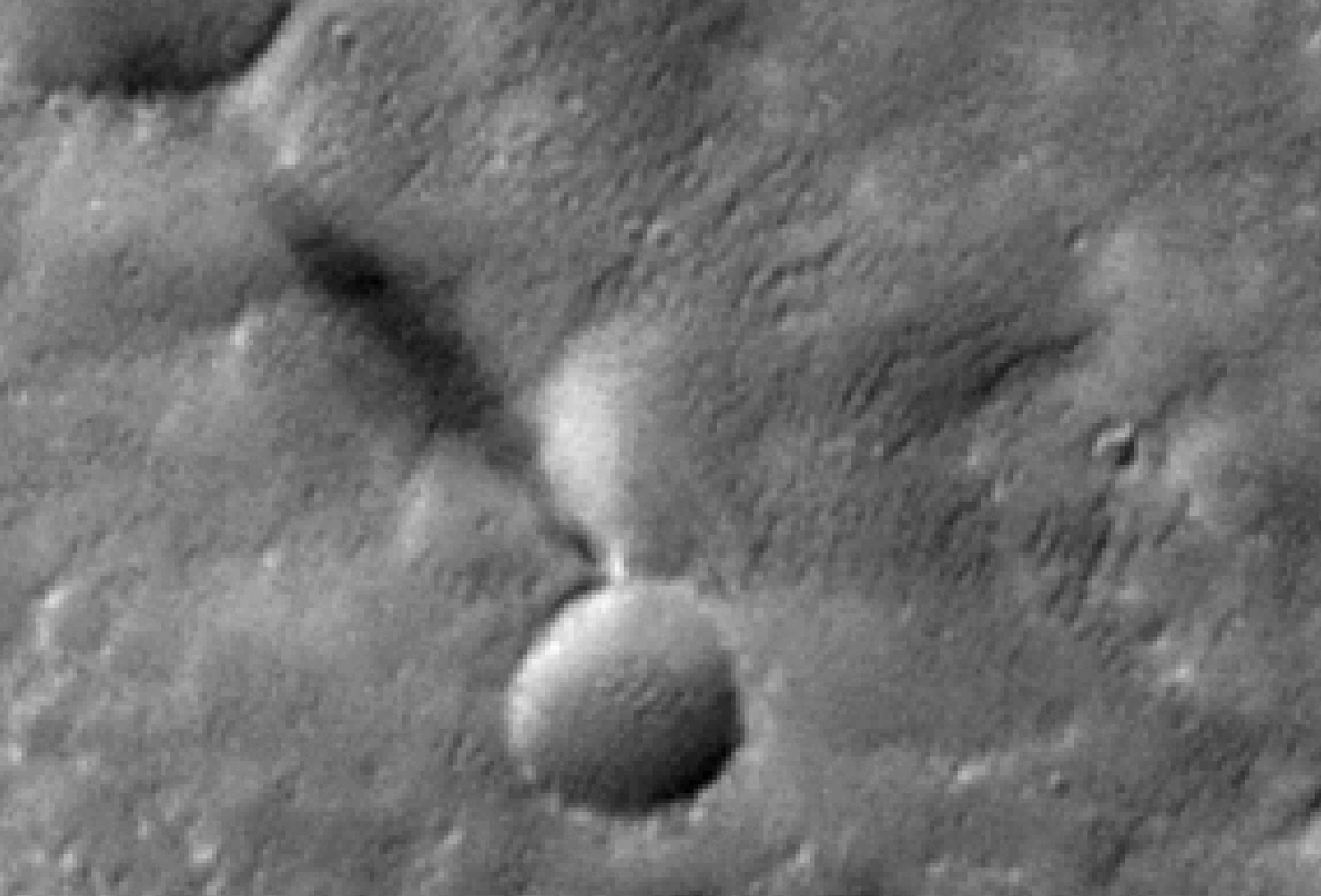 I dust devil danzano nei venti impetuosi di Marte