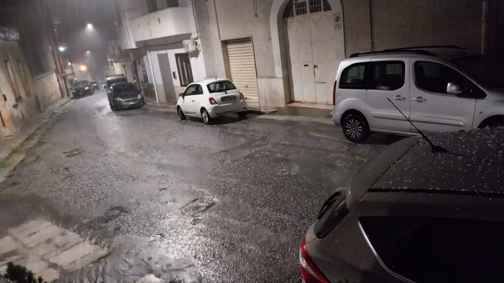 grandine carovigno 2 ottobre 2025