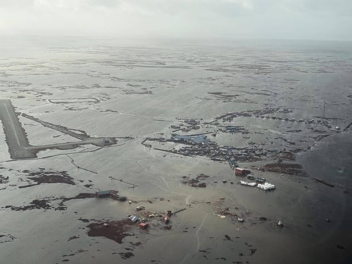 Tempesta catastrofica in Alaska: il tifone Halong e il disastro che ha sommerso Kipnuk