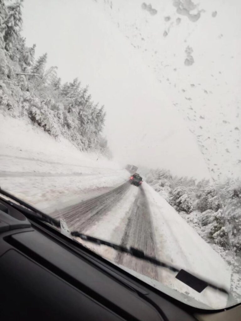 maltempo neve serbia 3 ottobre 2025