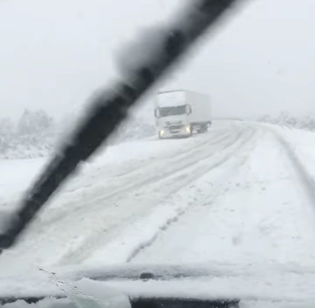maltempo neve serbia 3 ottobre 2025