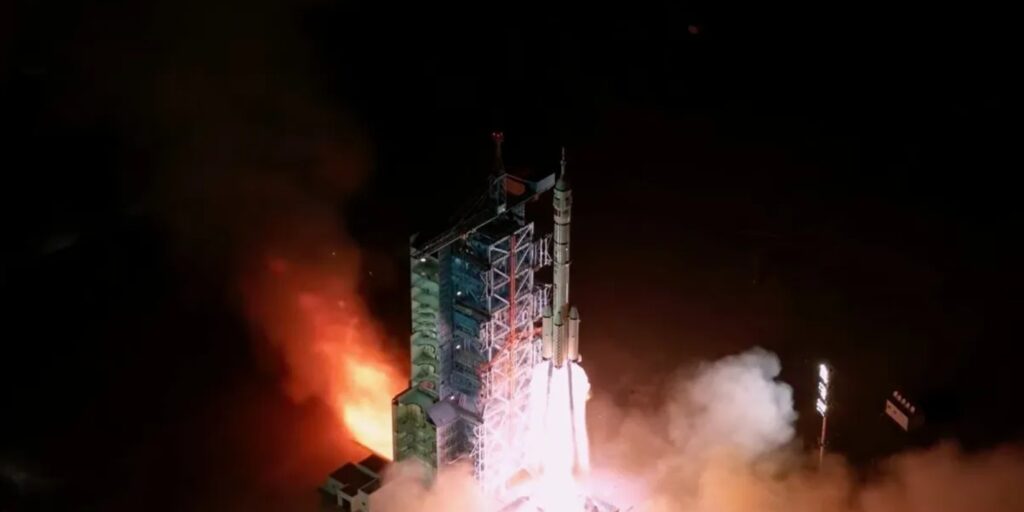 missione Shenzhou-21 cina