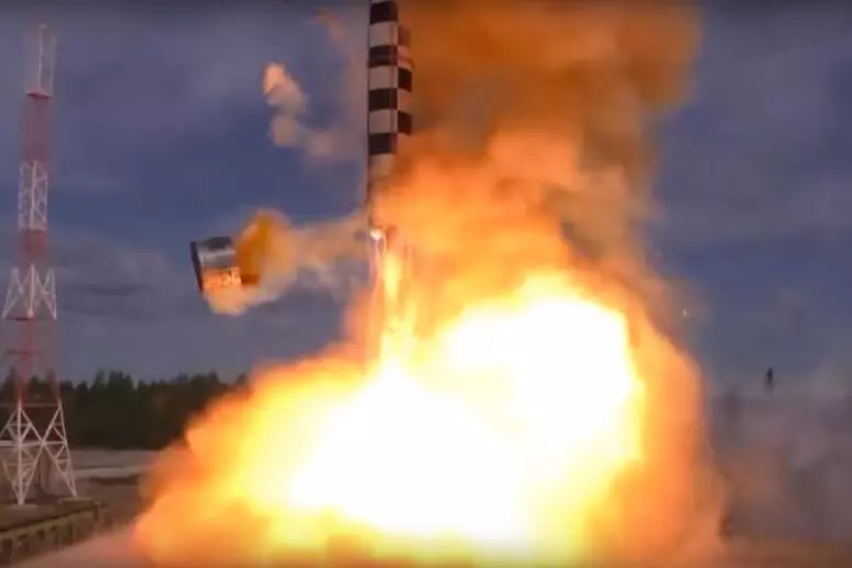 La Russia annuncia: “testato con successo nuovo missile nucleare”