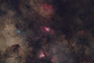 Composizione Cometa R2Swan e Nebulose