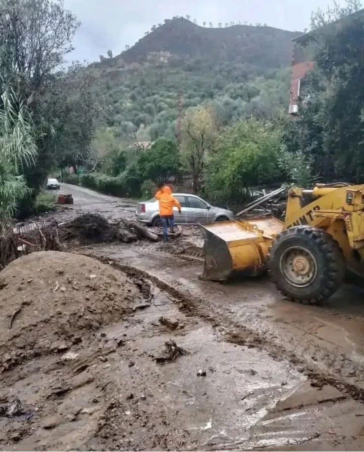 Maltempo Algeria frane
