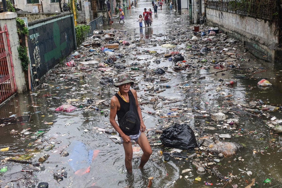 Il Tifone Fung-wong devasta le Filippine: 1,4 milioni di sfollati e 2 morti, ora Taiwan nel mirino
