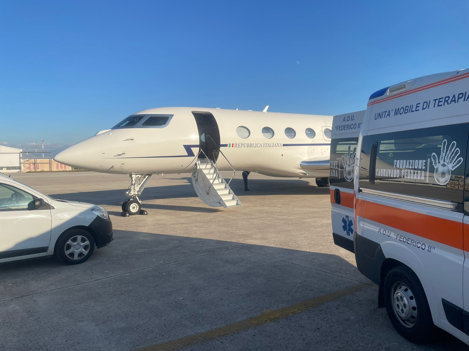 Neonata trasportata d’urgenza con un velivolo dell’Aeronautica Militare | FOTO