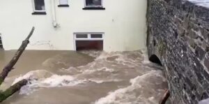 alluvione galles regno unito