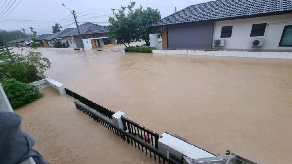 alluvione thailandia