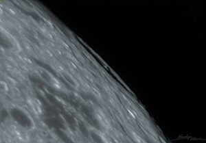 cratere neper luna