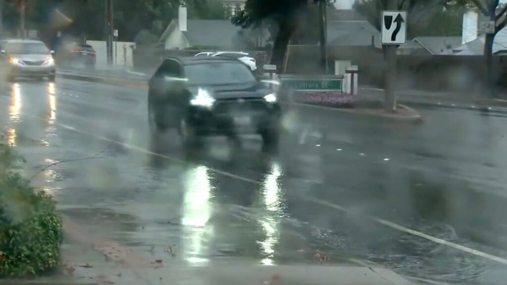 maltempo fiume atmosferico california usa (2)