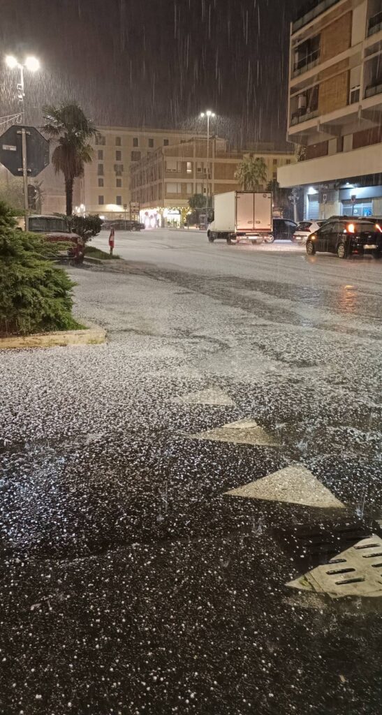 maltempo grandine lazio civitavecchia
