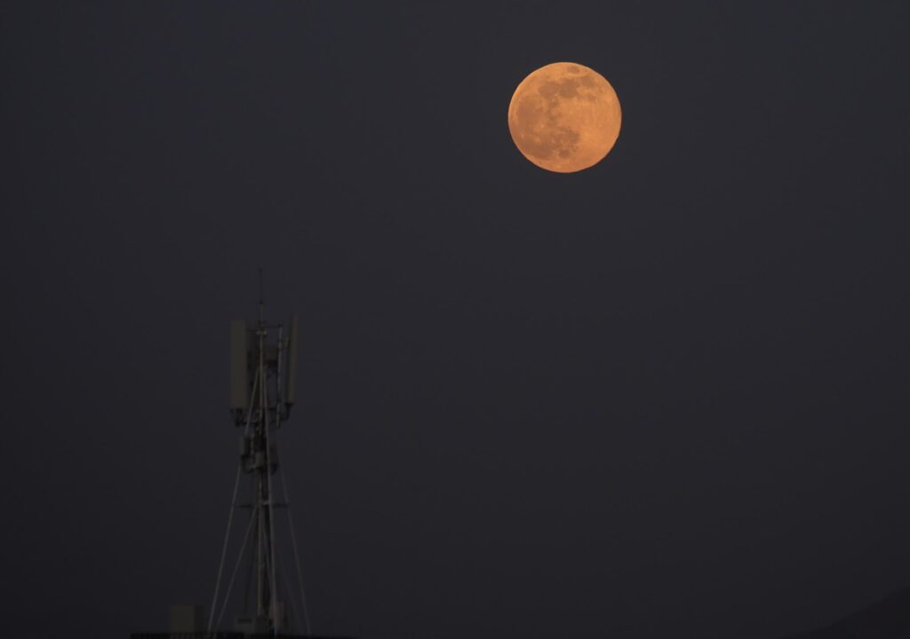 superluna 5 novembre 2025