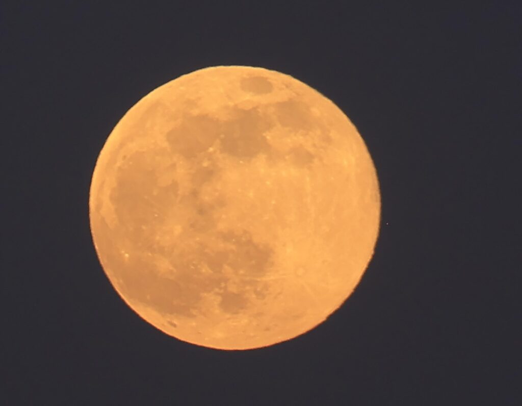 superluna 5 novembre 2025