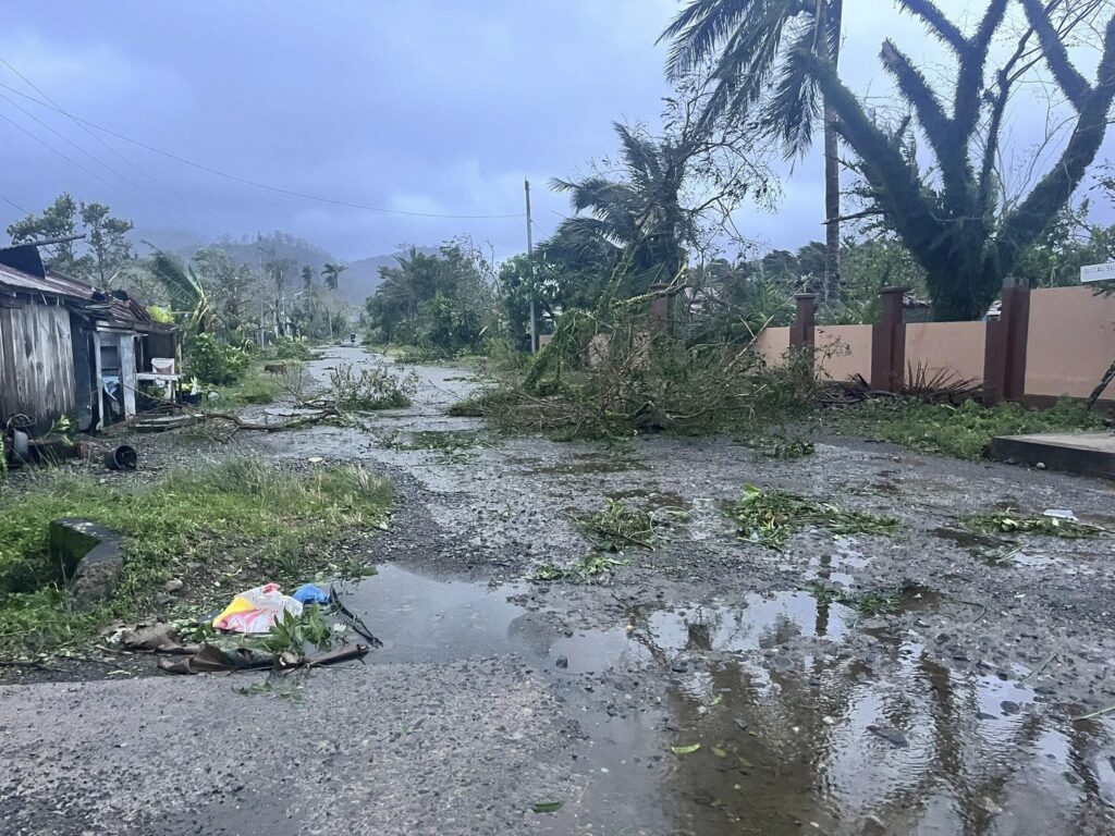 tifone Fung-wong filippine