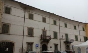La facciata di Palazzo Bonaccorsi a Tredozio