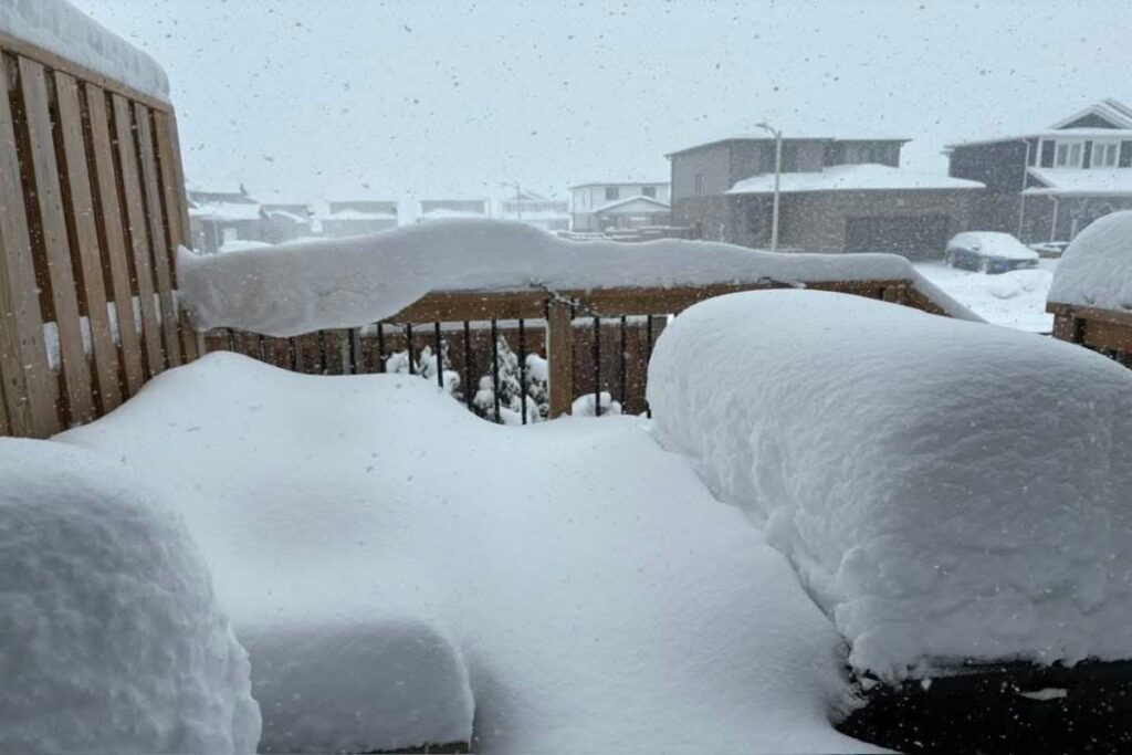 Neve Canada Ontario