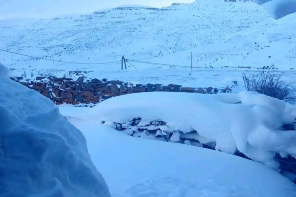 Neve Marocco