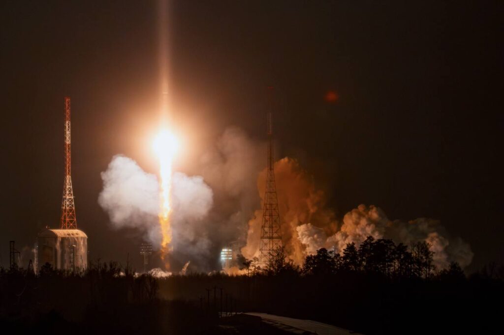 lancio razzo Soyuz-2.1b