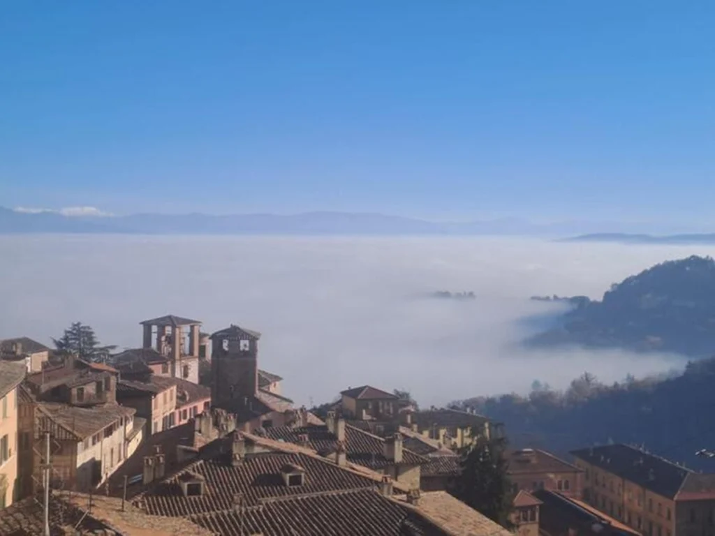 Nebbia a Perugia