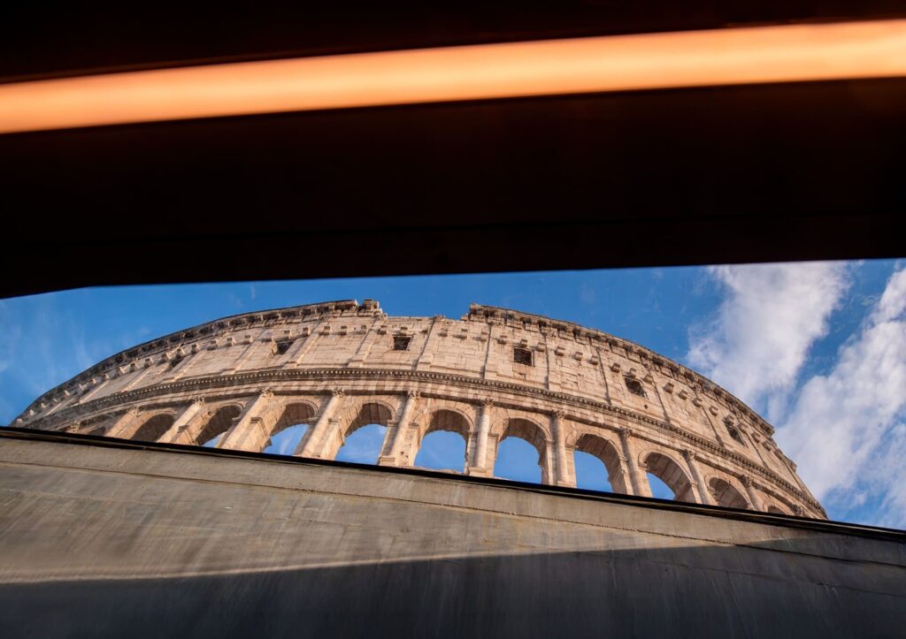 roma stazione metropolitana colosseo