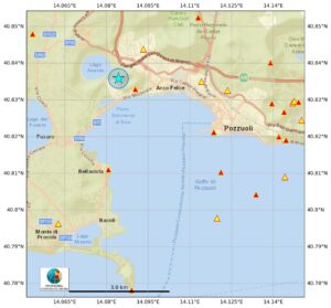 terremoto campi flegrei pozzuoli