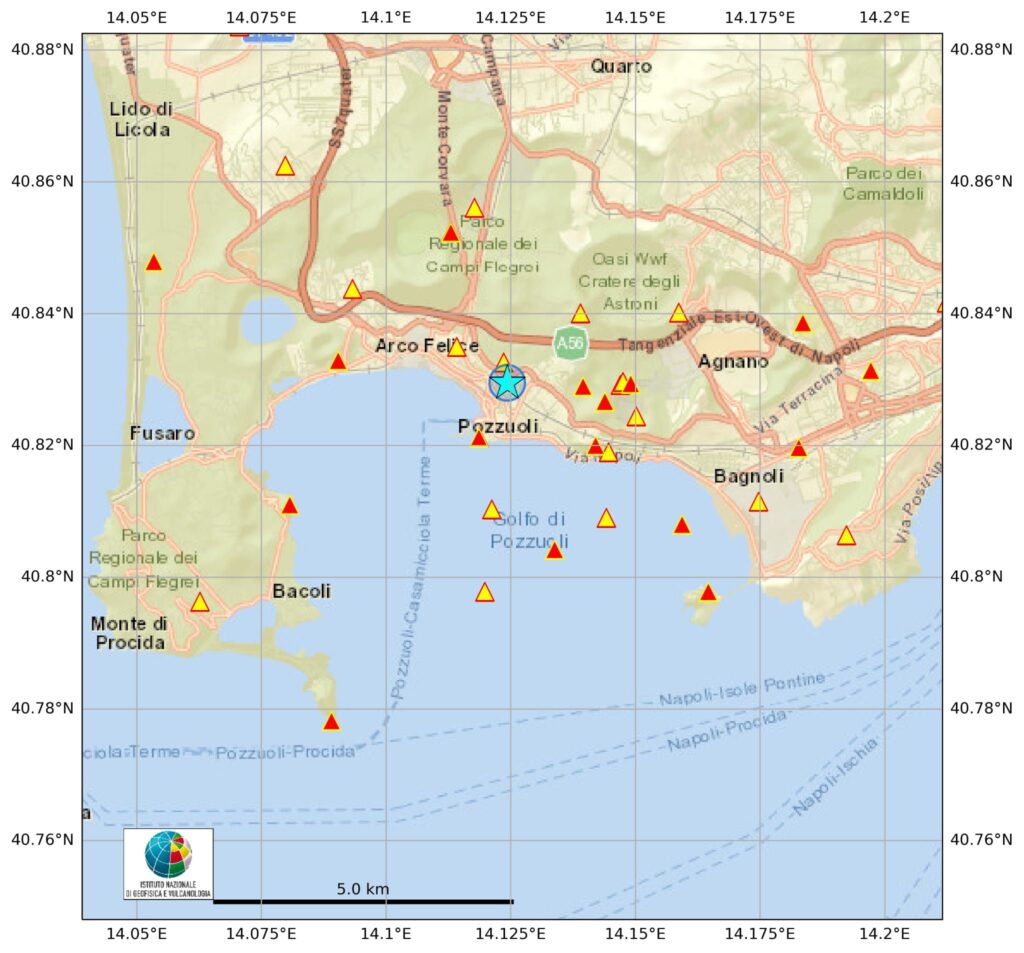 terremoto campi flegrei pozzuoli