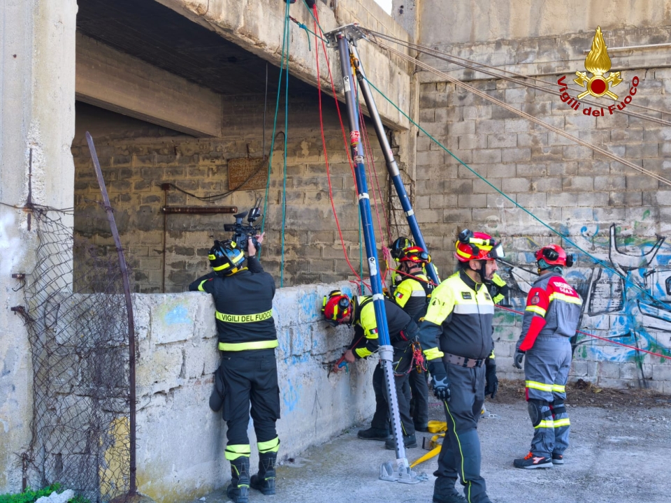 vigili del fuoco esercitazione