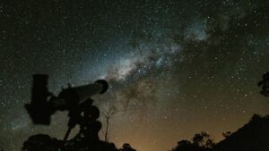 Astroturismo nel 2026: guida agli eventi celesti e alle migliori mete per osservare le stelle