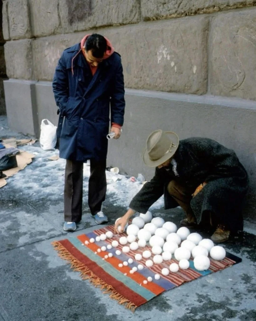 David Hammons new york palle di neve