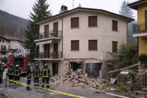 Esplosione bombola gas