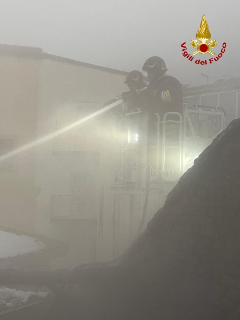 Incendio Messina