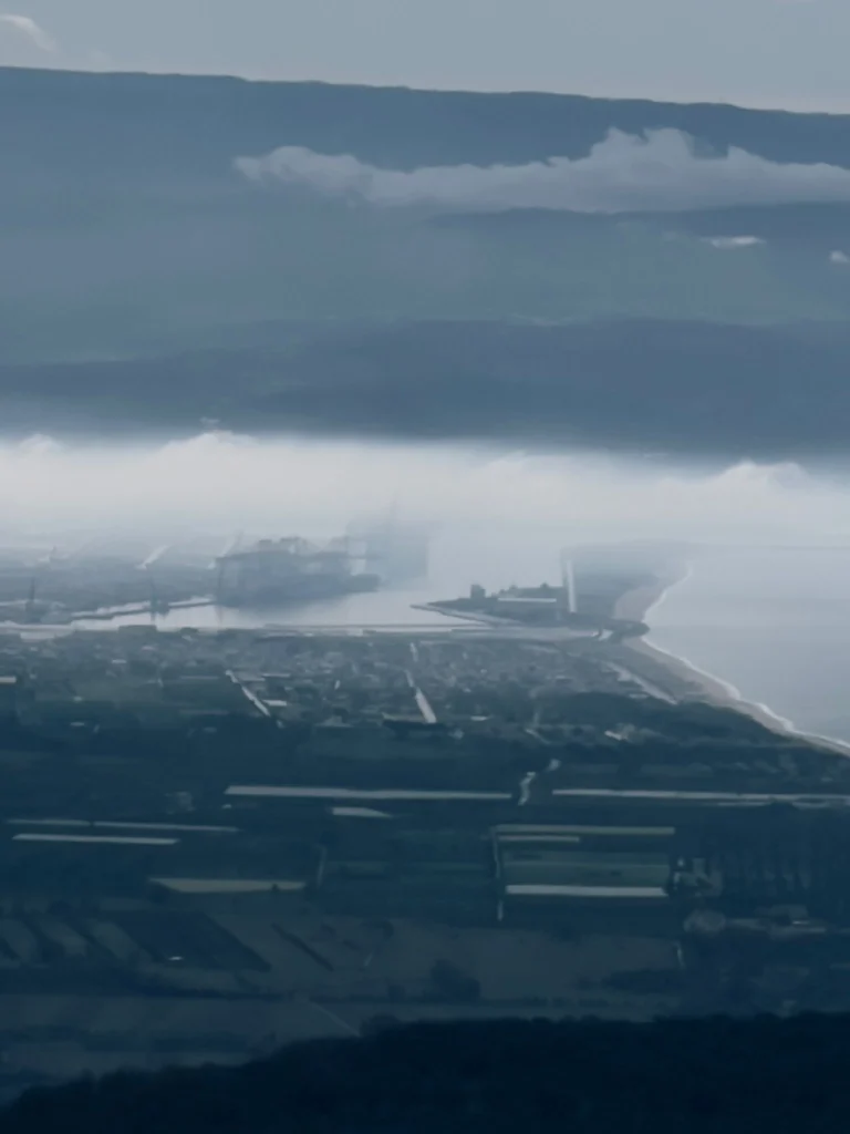 Instabilità di Kelvin-Helmholtz Gioia Tauro