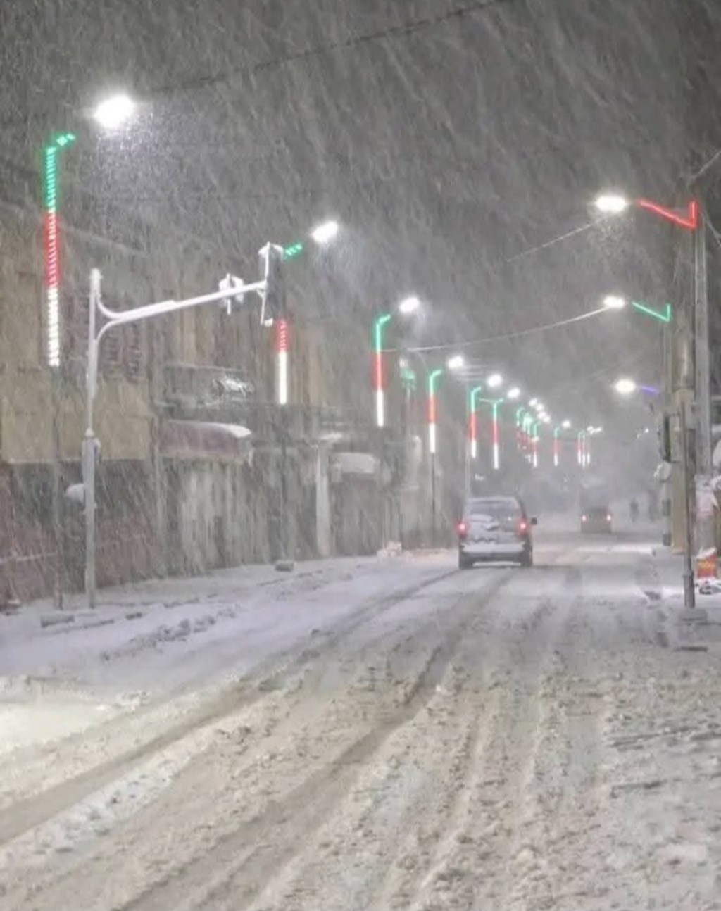Neve Algeria Tiaret