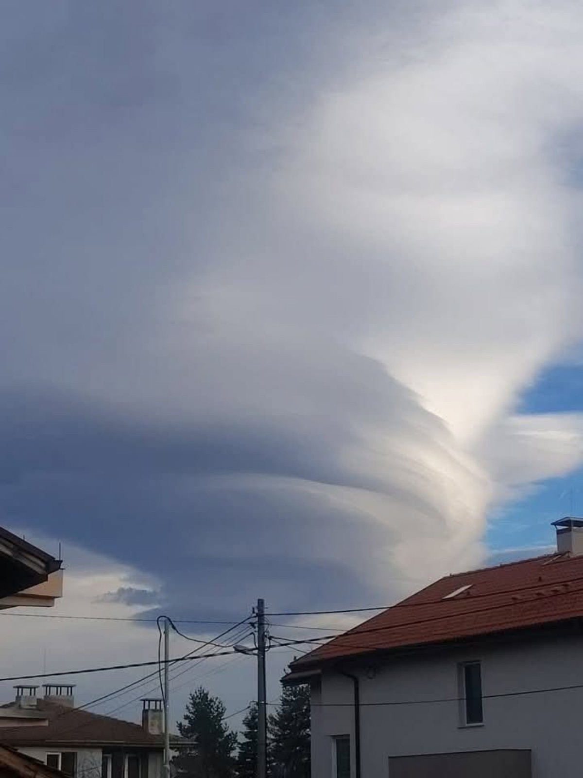 Nube lenticolare