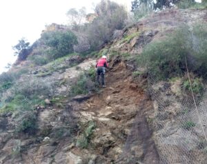 Operazioni di bonifica del costone roccioso Rocca Celi a Santo Stefano Briga