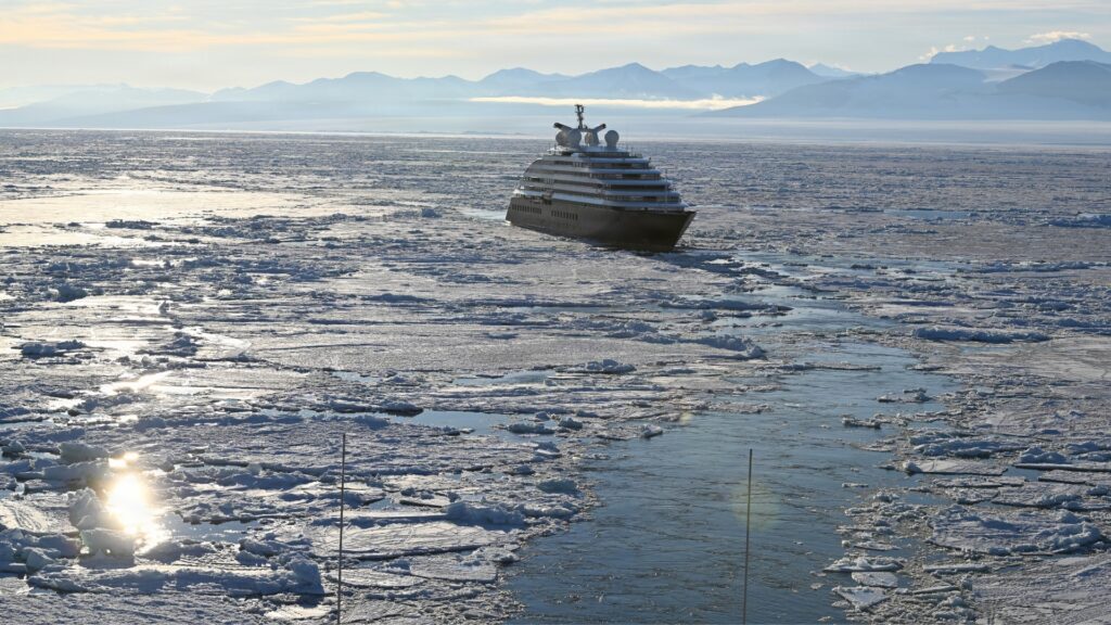 Scenic Eclipse II antartide