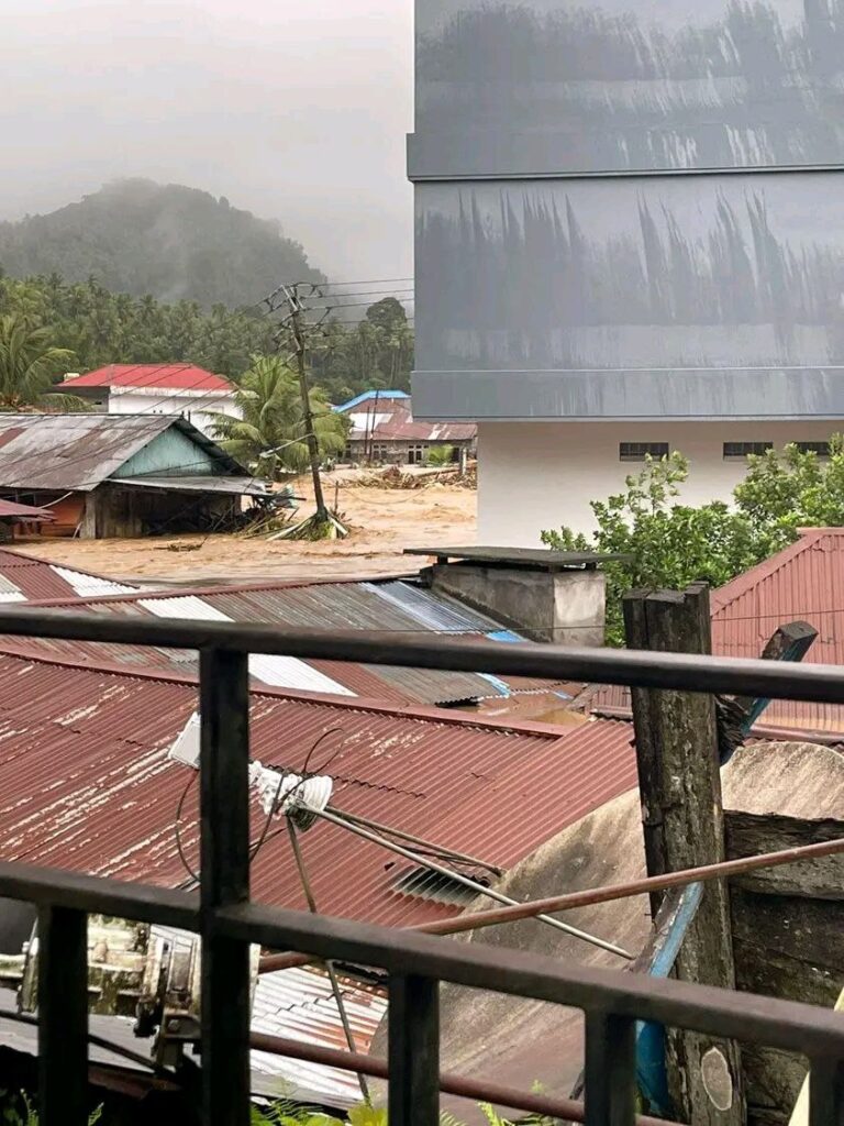 alluvione indonesia